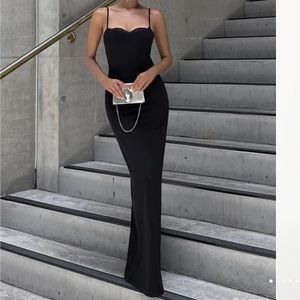 Lace trim maxi dress